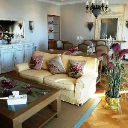 Apartment Charming 2 Bedroom In Walking Distance To Beaches Croisette And The Palais 678 Cannes