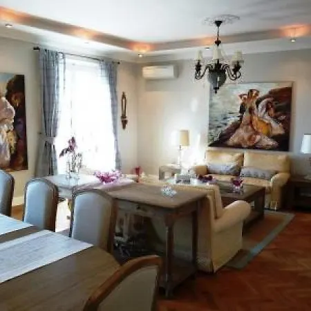 Charming 2 Bedroom In Walking Distance To Beaches Croisette And The Palais 678 كان