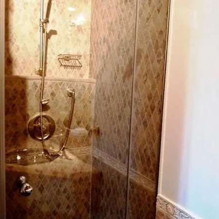 Charming 2 Bedroom In Walking Distance To Beaches Croisette And The Palais 678